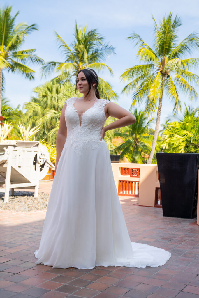 Curvy Bride